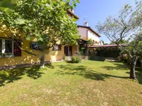 Недвижимость Четырехкомнатная в центре Горицы: 10