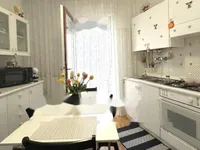 Недвижимость Трехкомнатная квартира, Центр: 2