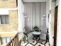 Недвижимость Трехкомнатная квартира, Центр: 4