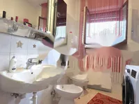 Недвижимость Трехкомнатная квартира, Центр: 16