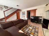 Недвижимость Трёхкомнатная квартира в Гориции: 3