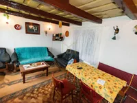 Недвижимость Дом в Юршинци: 12