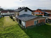 Недвижимость Дом с террасой, Кот: 17