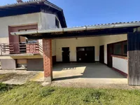 Недвижимость Дом с террасой, Кот: 25