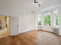 Недвижимость —: 14