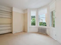 Недвижимость —: 16