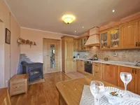 Недвижимость Усадьба на холме в окружении природы.: 9