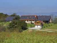 Недвижимость Усадьба на холме в окружении природы.: 13