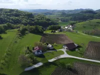 Недвижимость Усадьба, ферма Сдоле.: 2