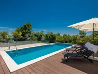 Недвижимость Семейный дом 183 м², нов.: 5