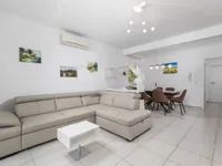 Недвижимость Трёхкомнатная квартира Опатия: 7