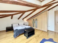 Недвижимость Трехкомнатная квартира Центр: 22