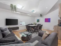 Недвижимость Трёхкомнатная квартира Центр: 1