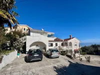 Недвижимость Двухкомнатная квартира Ика: 2