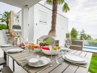 Недвижимость Семейный дом Опатии Центр: 4