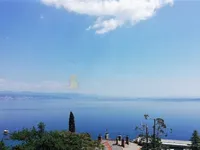 Недвижимость Четырехкомнатная квартира Центр: 1