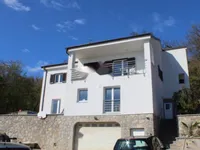 Недвижимость Семейный дом Вепринац: 1