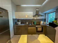 Недвижимость Четырехкомнатная квартира,Ичичи: 4