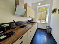 Недвижимость Четырехкомнатная квартира, Центр: 7