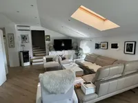 Недвижимость Многоквартирный дом Опатия: 5