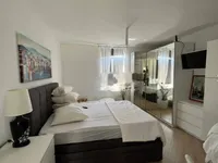 Недвижимость Многоквартирный дом Опатия: 16