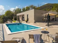 Недвижимость Семейный дом Поляне, Опатия: 1