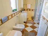 Недвижимость Четырехкомнатная квартира Центр: 11