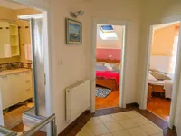 Недвижимость Четырехкомнатная квартира Центр: 19