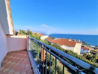 Недвижимость Однокомнатная квартира Ичичи: 4