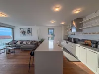 Недвижимость Трёхкомнатная квартира Центр: 6