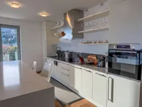 Недвижимость Трёхкомнатная квартира Центр: 8