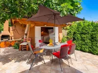 Недвижимость Многоквартирный дом Пунта: 7