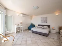 Недвижимость Многоквартирный дом Пунта: 24