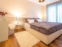 Недвижимость Трехкомнатная квартира Центр: 5