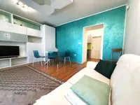 Недвижимость Двухкомнатная квартира, Центр: 3