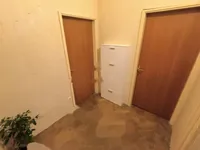 Недвижимость Трехкомнатная квартира, Центр: 23