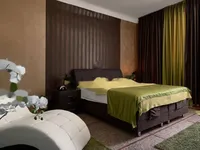 Недвижимость Квартира Второй Этаж, Центр: 14