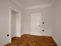 Недвижимость Квартира Второй Этаж, Центр: 19