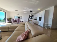 Недвижимость Семейный дом 250 м², новый: 2