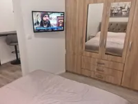 Недвижимость Двухкомнатная квартира в Центре: 10