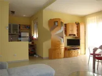 Недвижимость Трехкомнатная квартира Опатия: 12