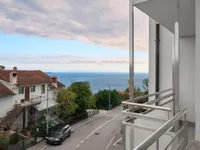 Недвижимость Трехкомнатная квартира в центре: 8