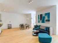 Недвижимость Двухкомнатная квартира Центр: 2