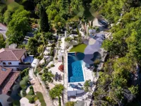 Недвижимость Двухкомнатная квартира Центр: 13