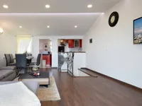 Недвижимость Двухкомнатная квартира Поляне: 7