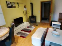 Недвижимость Трехкомнатная квартира Побри: 2