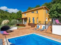 Недвижимость Семейный дом Вепринац: 3