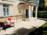 Недвижимость Трёхкомнатная квартира Центр: 12