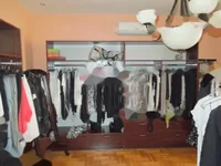 Недвижимость Двухкомнатная квартира в центре: 7