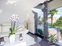 Недвижимость Семейный дом в Опатии: 11